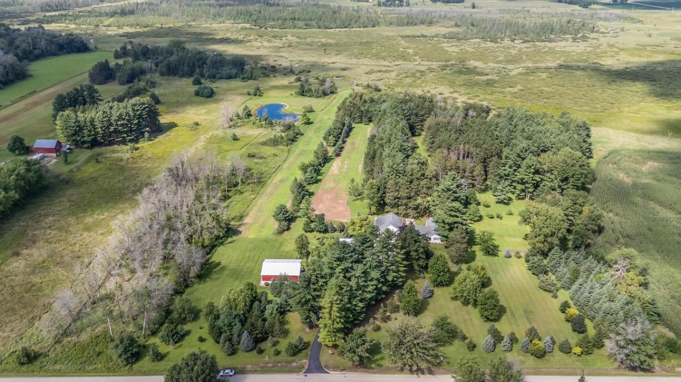 AURORA, WAUSHARA, 54923, United States, 4 Bedrooms Bedrooms, ,2 BathroomsBathrooms,Residential,For Sale,1987450