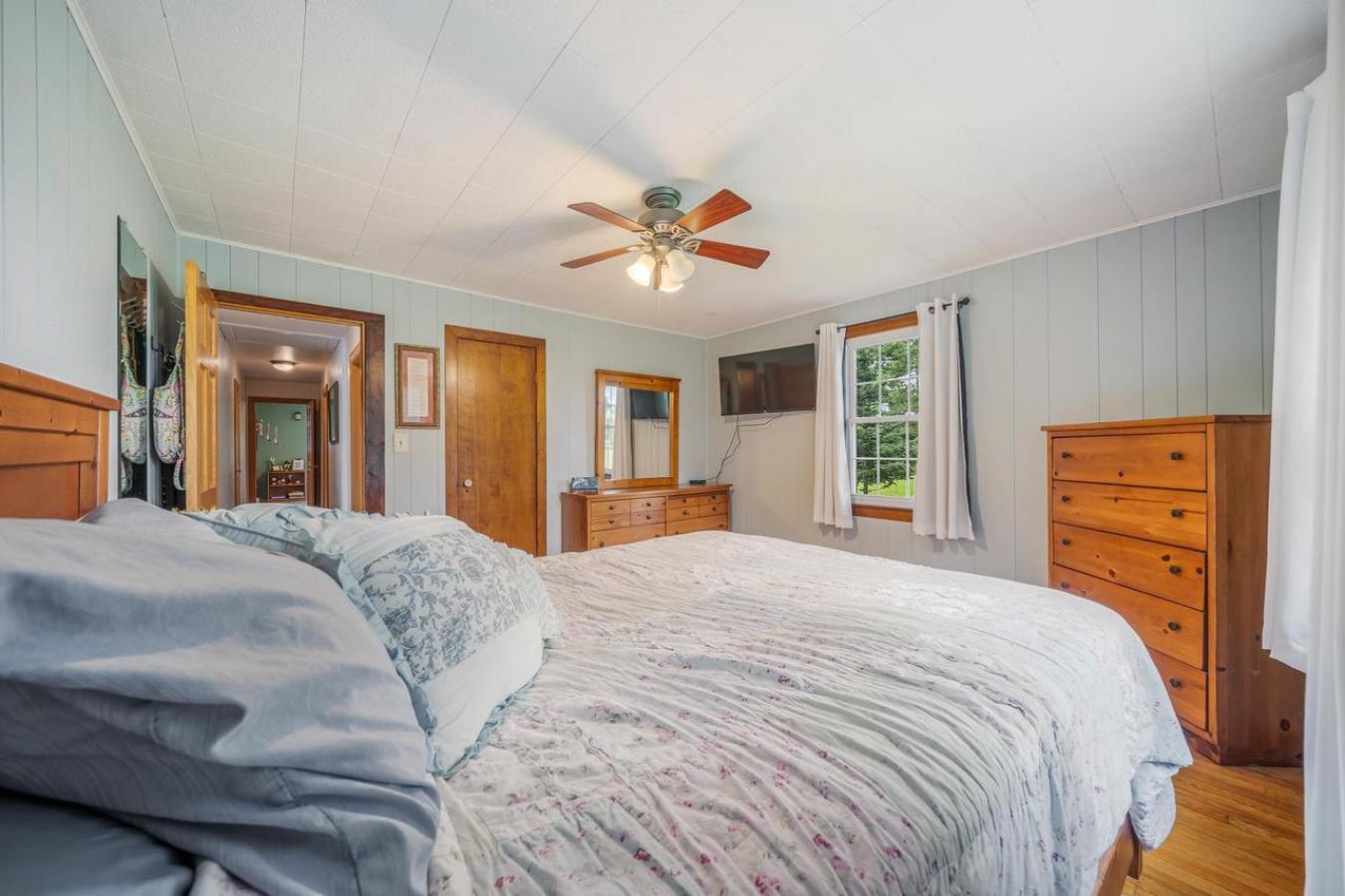 AURORA, WAUSHARA, 54923, United States, 4 Bedrooms Bedrooms, ,2 BathroomsBathrooms,Residential,For Sale,1987450