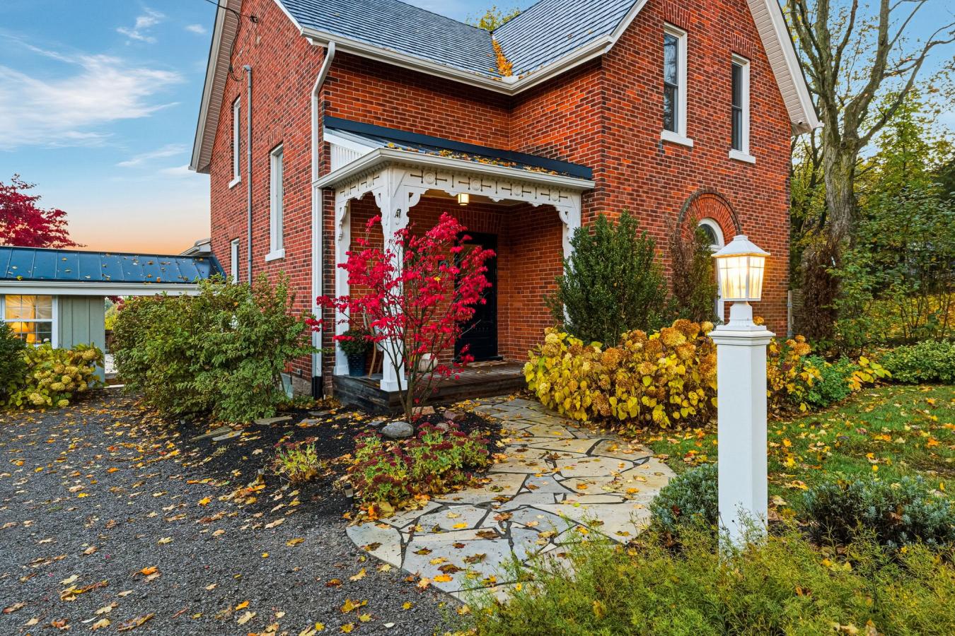 Hamilton Township, ON, K9A4J7, Canada, 5 Bedrooms Bedrooms, ,2 BathroomsBathrooms,Residential,For Sale,1988678