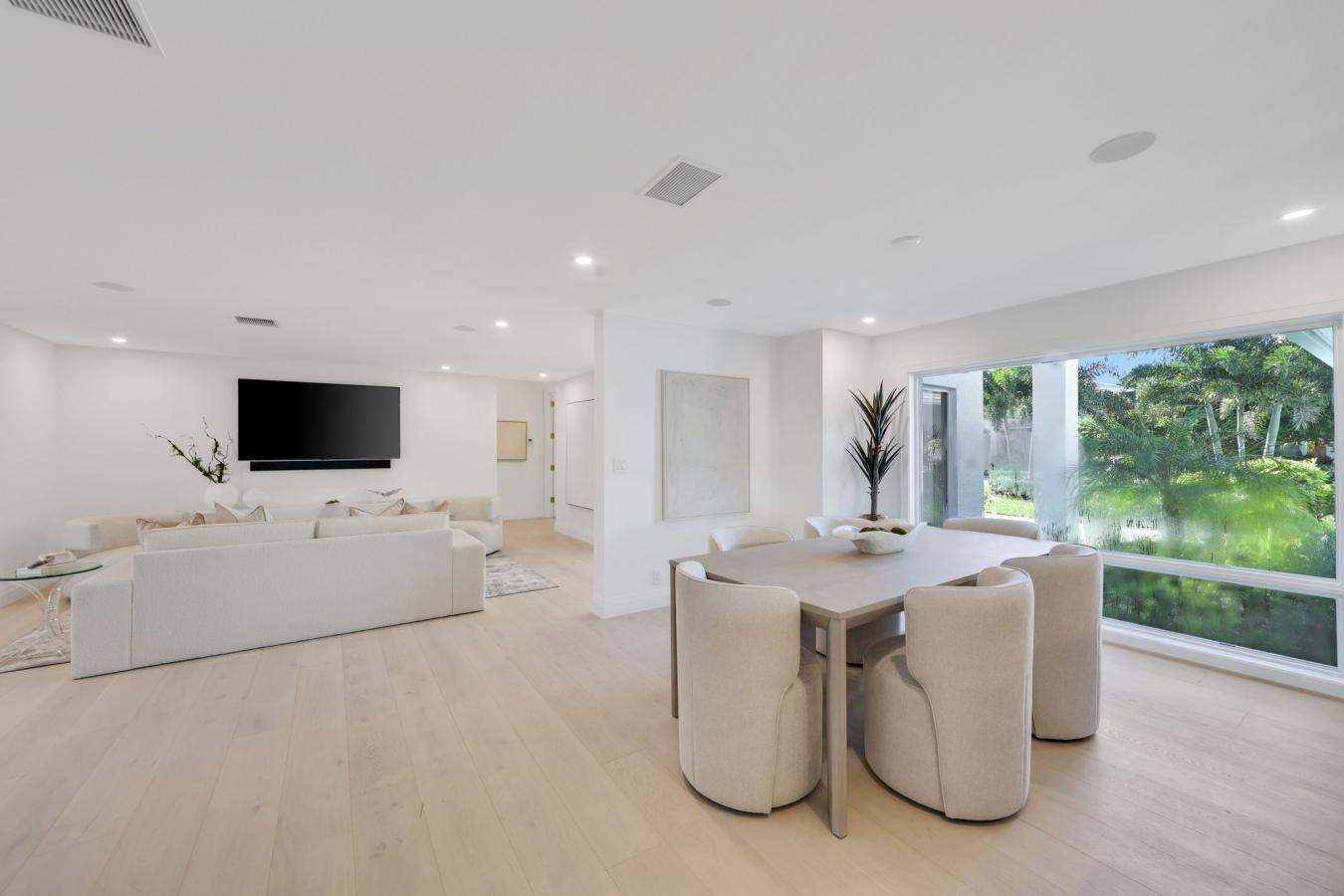 Boca Raton, Palm Beach, 33432, United States, 3 Bedrooms Bedrooms, ,3 BathroomsBathrooms,Residential,For Sale,1988674