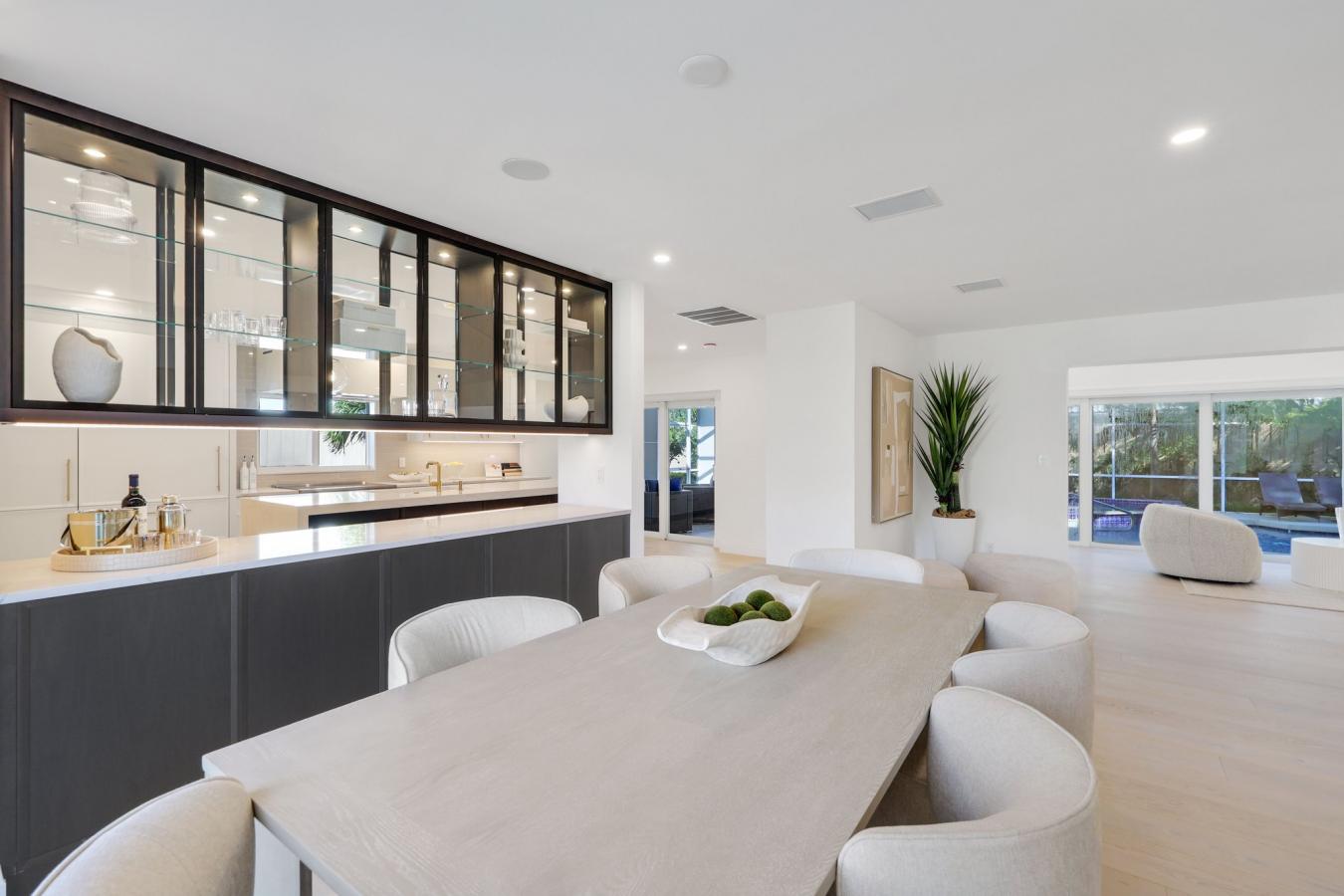 Boca Raton, Palm Beach, 33432, United States, 3 Bedrooms Bedrooms, ,3 BathroomsBathrooms,Residential,For Sale,1988674