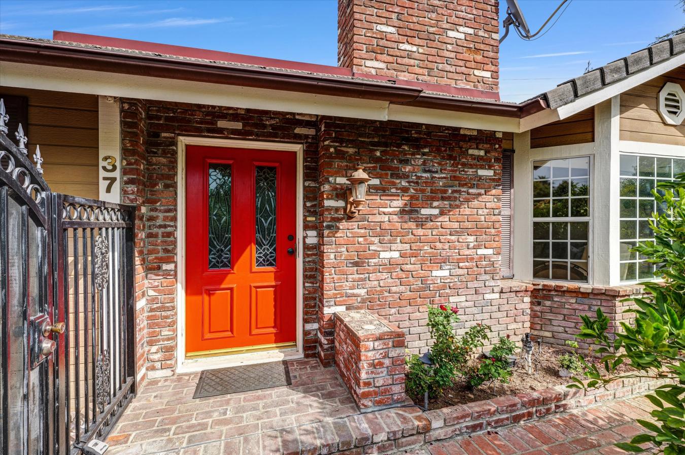 Arcadia, Los Angeles, 91007, United States, 4 Bedrooms Bedrooms, ,3 BathroomsBathrooms,Residential,For Sale,1987449 Arcadia, Los Angeles, 91007, United States, 4 Bedrooms Bedrooms, ,3 BathroomsBathrooms,Residential,For Sale,1987449