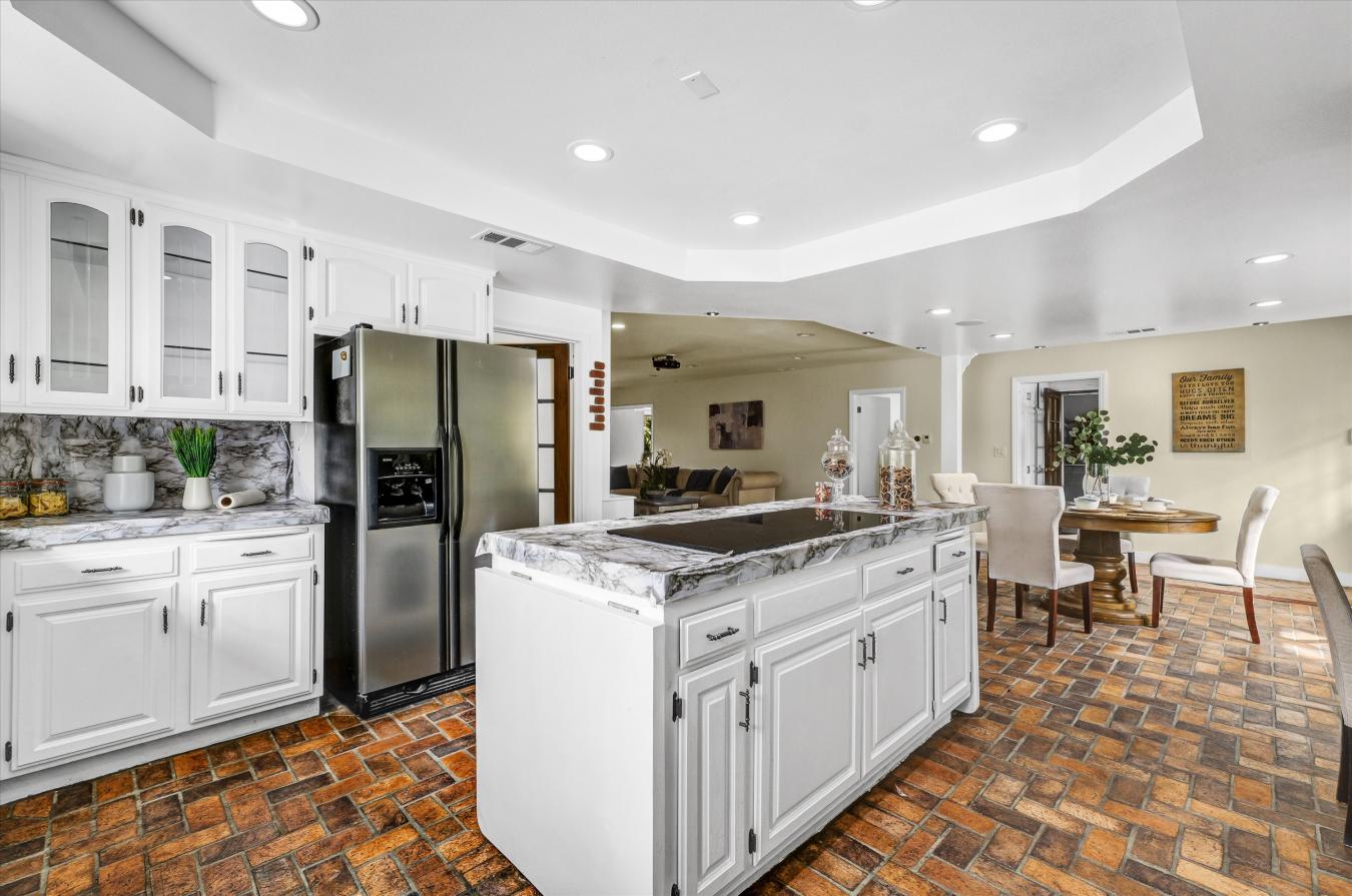 Arcadia, Los Angeles, 91007, United States, 4 Bedrooms Bedrooms, ,3 BathroomsBathrooms,Residential,For Sale,1987449