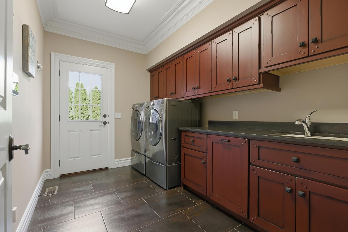 Olivette, Missouri, 63132, United States, 4 Bedrooms Bedrooms, ,4 BathroomsBathrooms,Residential,For Sale,1988675