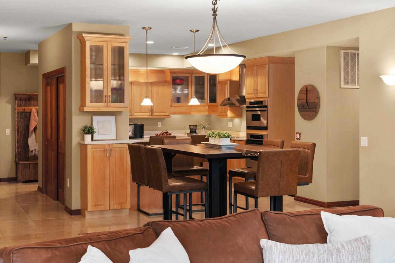 Madison, Dane, 53704, United States, 3 Bedrooms Bedrooms, ,2 BathroomsBathrooms,Residential,For Sale,1988671