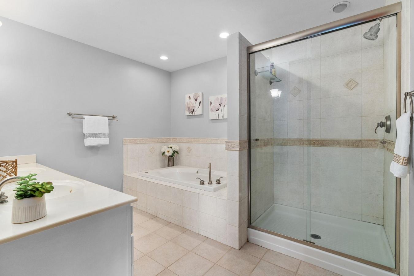 Madison, Dane, 53704, United States, 3 Bedrooms Bedrooms, ,2 BathroomsBathrooms,Residential,For Sale,1988671