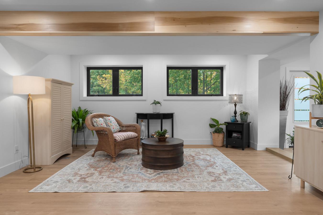 Vineland, ON, L0R 2C0, Canada, 4 Bedrooms Bedrooms, ,3 BathroomsBathrooms,Residential,For Sale,1988668