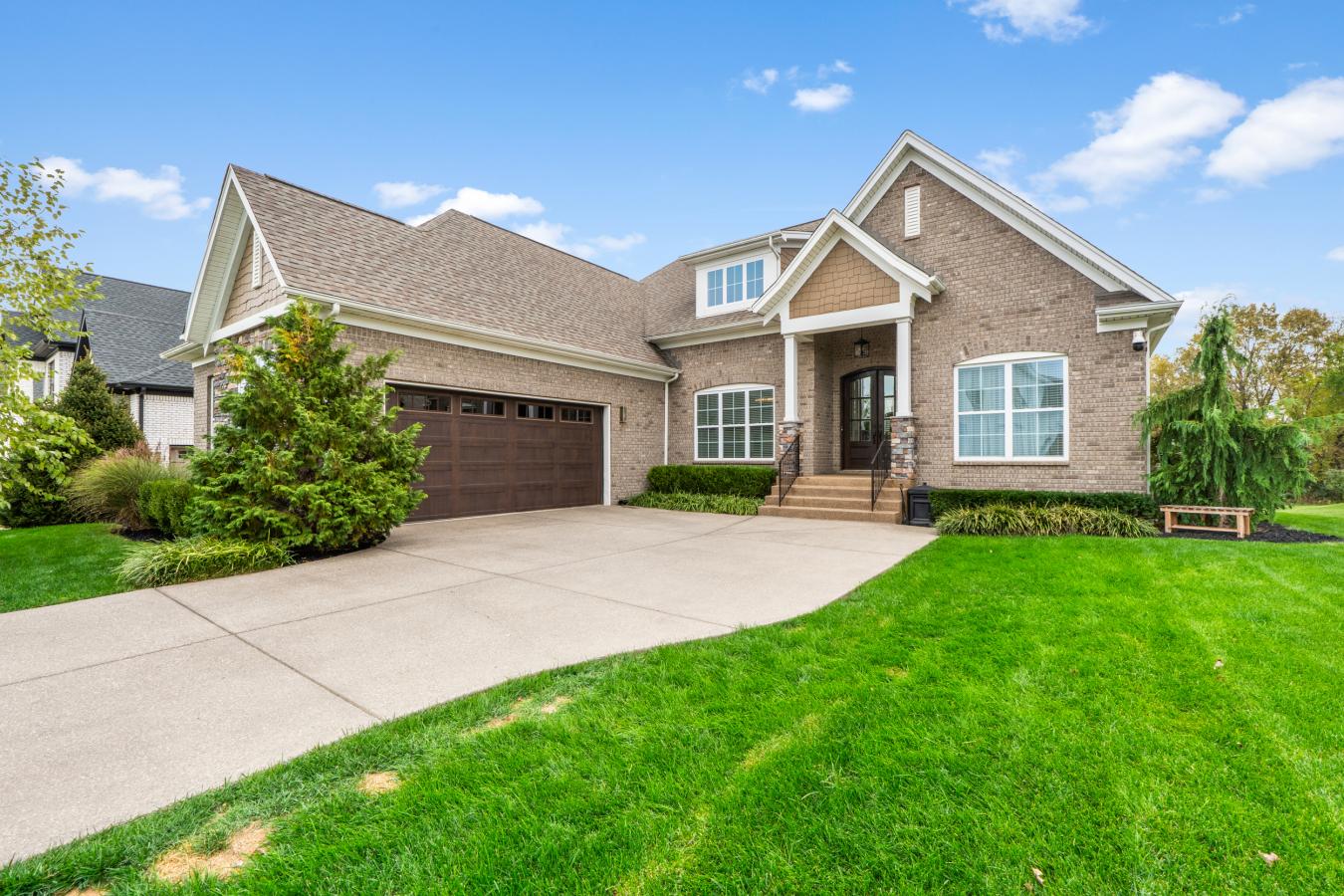 Louisville, Kentucky, 40245, United States, 4 Bedrooms Bedrooms, ,3 BathroomsBathrooms,Residential,For Sale,1990272