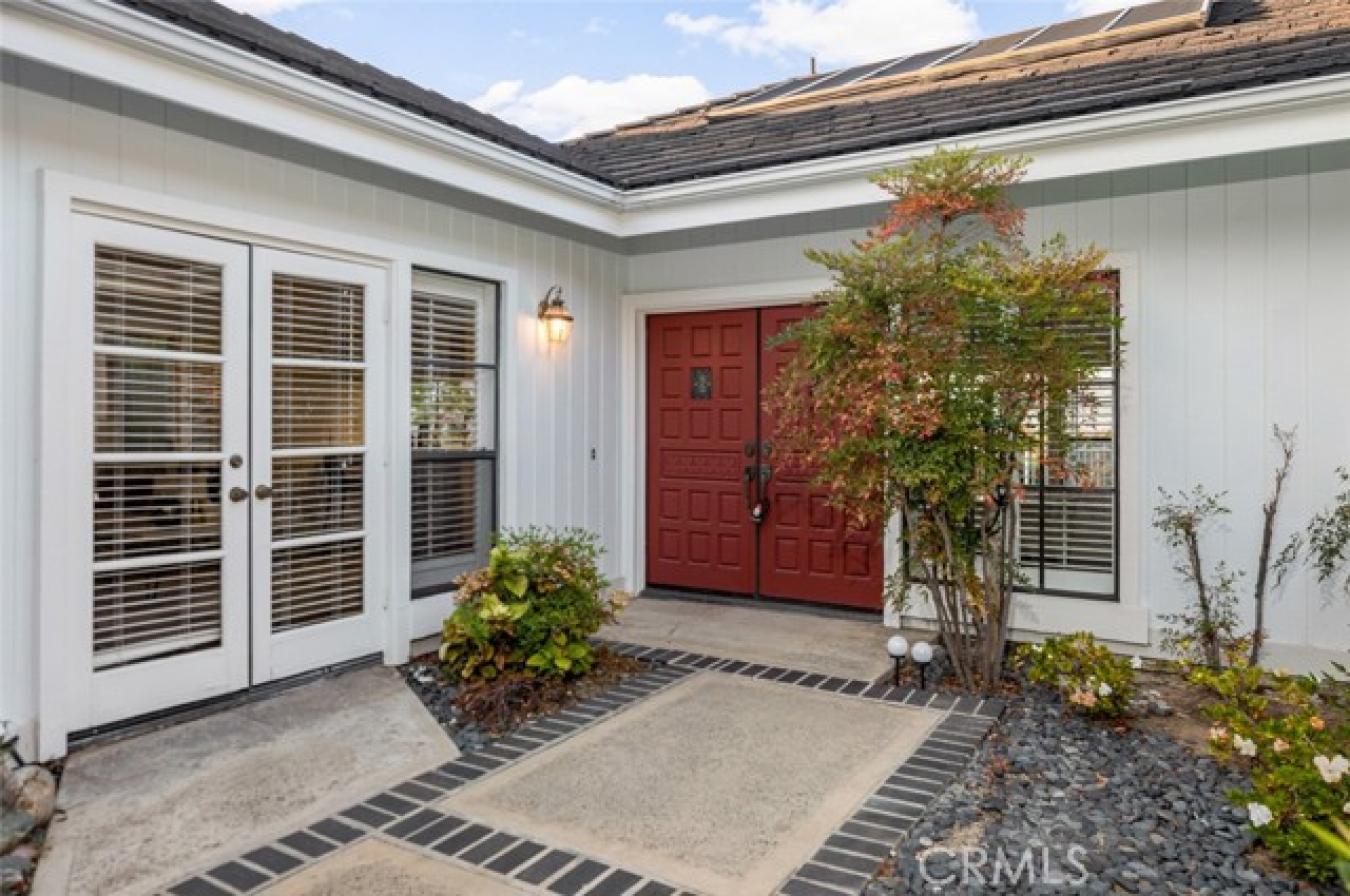 Orange, Orange, 92869, United States, 2 Bedrooms Bedrooms, ,2 BathroomsBathrooms,Residential,For Sale,1988666