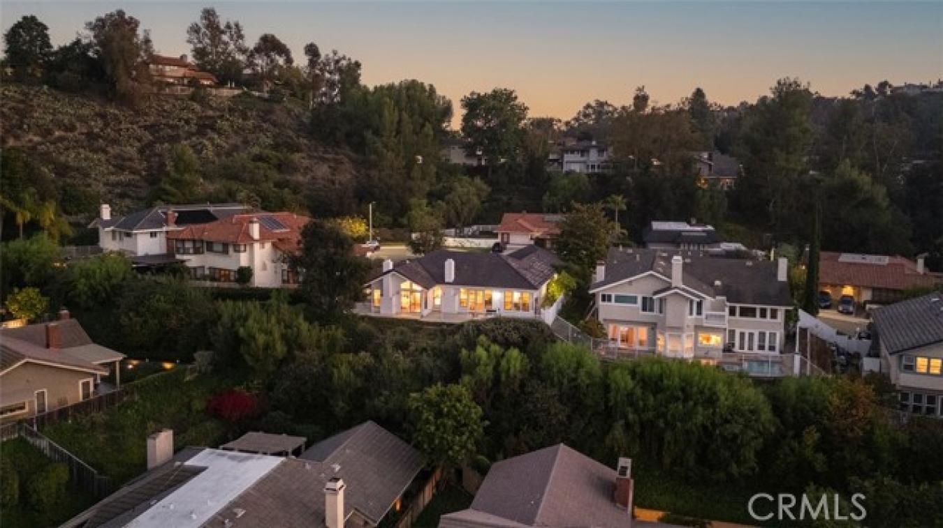 Orange, Orange, 92869, United States, 2 Bedrooms Bedrooms, ,2 BathroomsBathrooms,Residential,For Sale,1988666