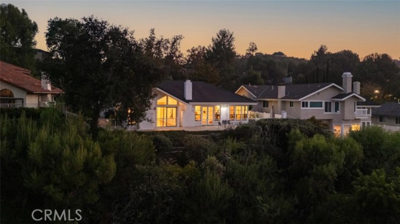 Orange, Orange, 92869, United States, 2 Bedrooms Bedrooms, ,2 BathroomsBathrooms,Residential,For Sale,1988666