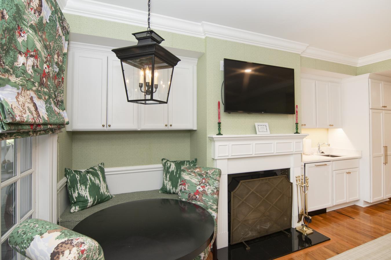 White Sulphur Springs, Greenbrier, 24986, United States, 1 Bedroom Bedrooms, ,1 BathroomBathrooms,Residential,For Sale,1988664