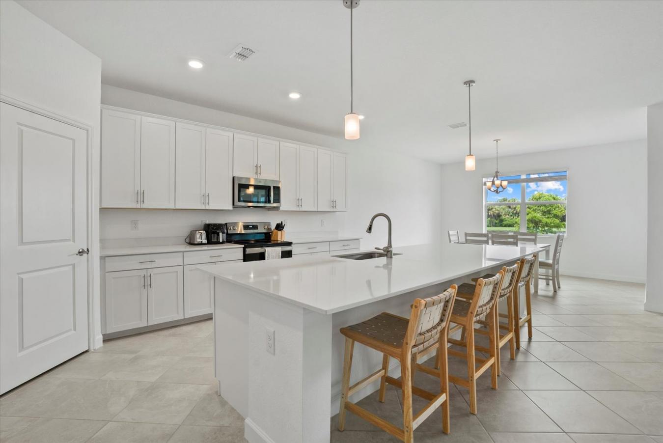 Englewood, Charlotte, 34224, United States, 3 Bedrooms Bedrooms, ,3 BathroomsBathrooms,Residential,For Sale,1988661