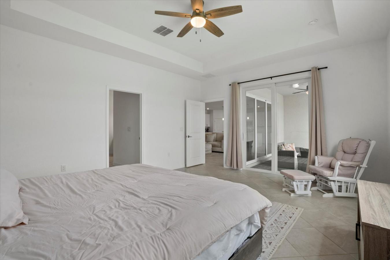 Englewood, Charlotte, 34224, United States, 3 Bedrooms Bedrooms, ,3 BathroomsBathrooms,Residential,For Sale,1988661