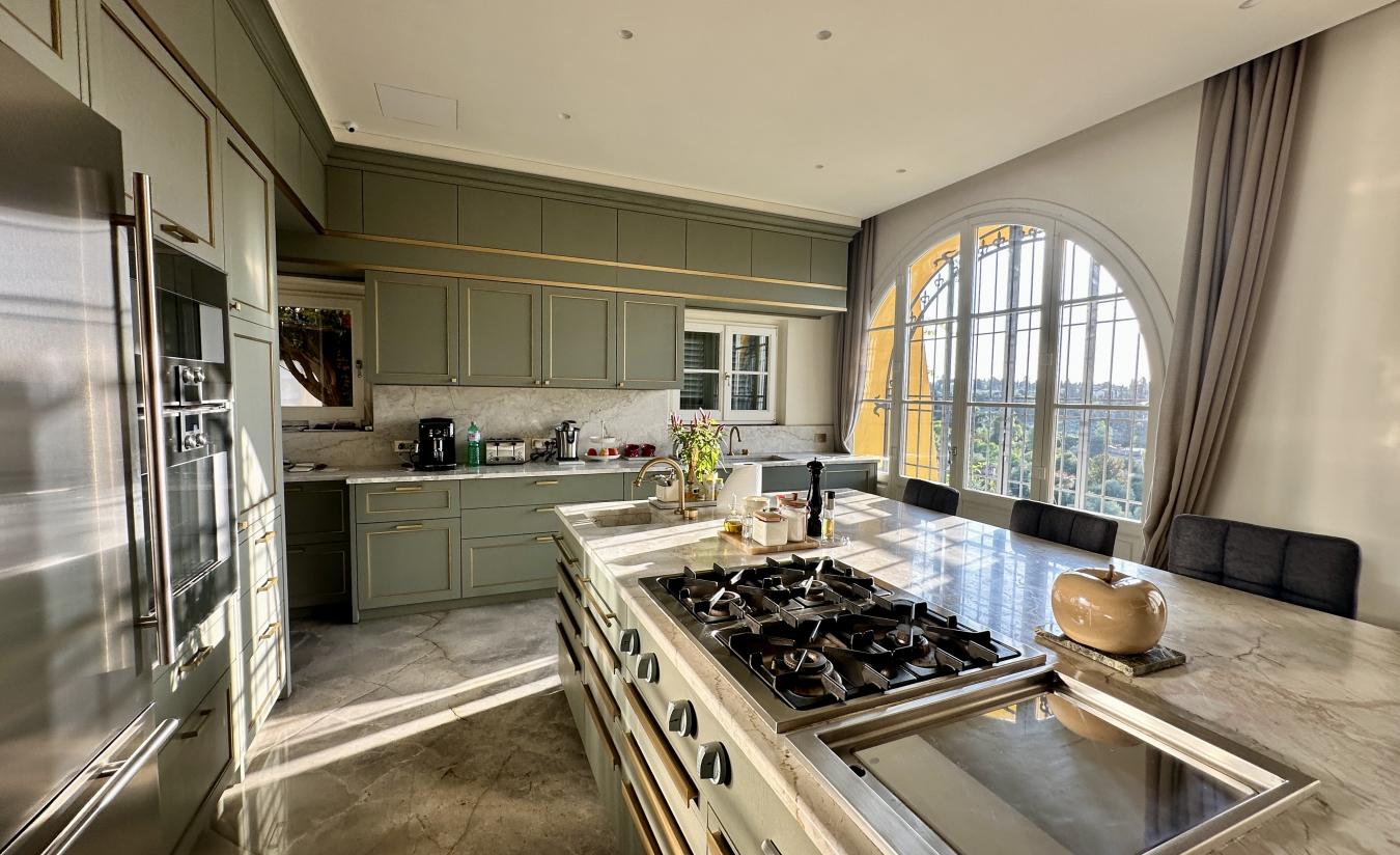 Florence, FI, Italy, 6 Bedrooms Bedrooms, ,9 BathroomsBathrooms,Residential,For Sale,1988660