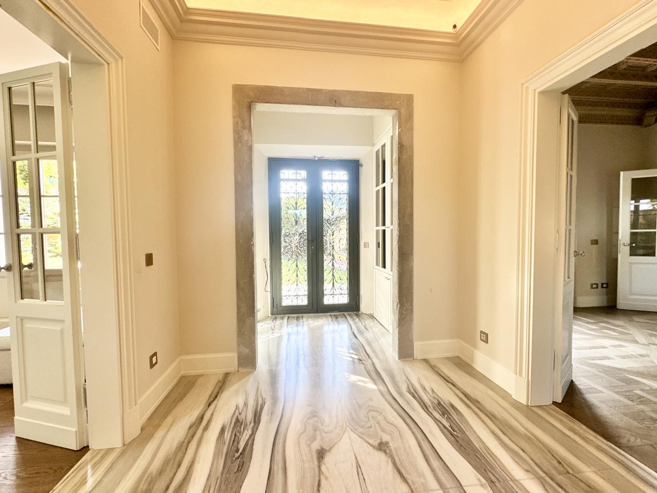 Florence, FI, Italy, 6 Bedrooms Bedrooms, ,9 BathroomsBathrooms,Residential,For Sale,1988660