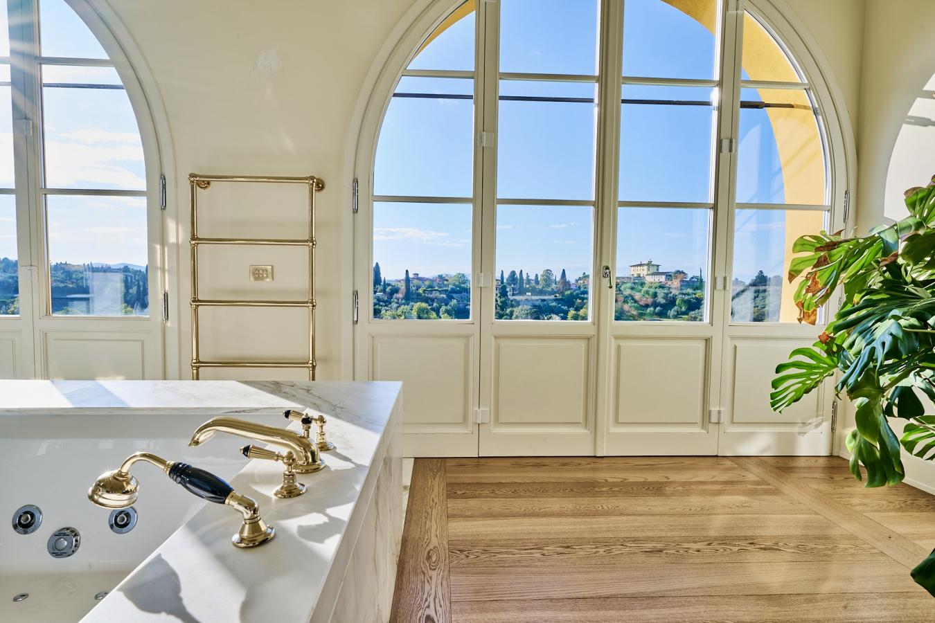 Florence, FI, Italy, 6 Bedrooms Bedrooms, ,9 BathroomsBathrooms,Residential,For Sale,1988660