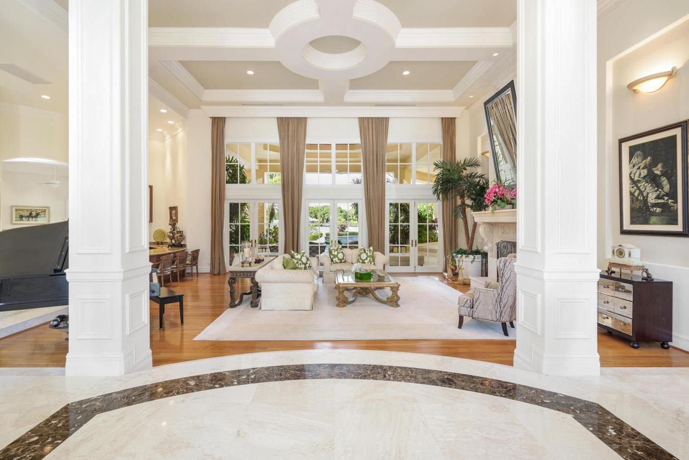 Tequesta, Florida, 33469, United States, 5 Bedrooms Bedrooms, ,5 BathroomsBathrooms,Residential,For Sale,1988776