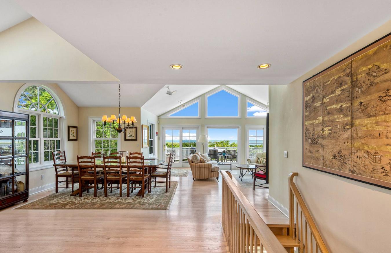 Southampton, New York, 11968, United States, 4 Bedrooms Bedrooms, ,5 BathroomsBathrooms,Residential,For Sale,1988777