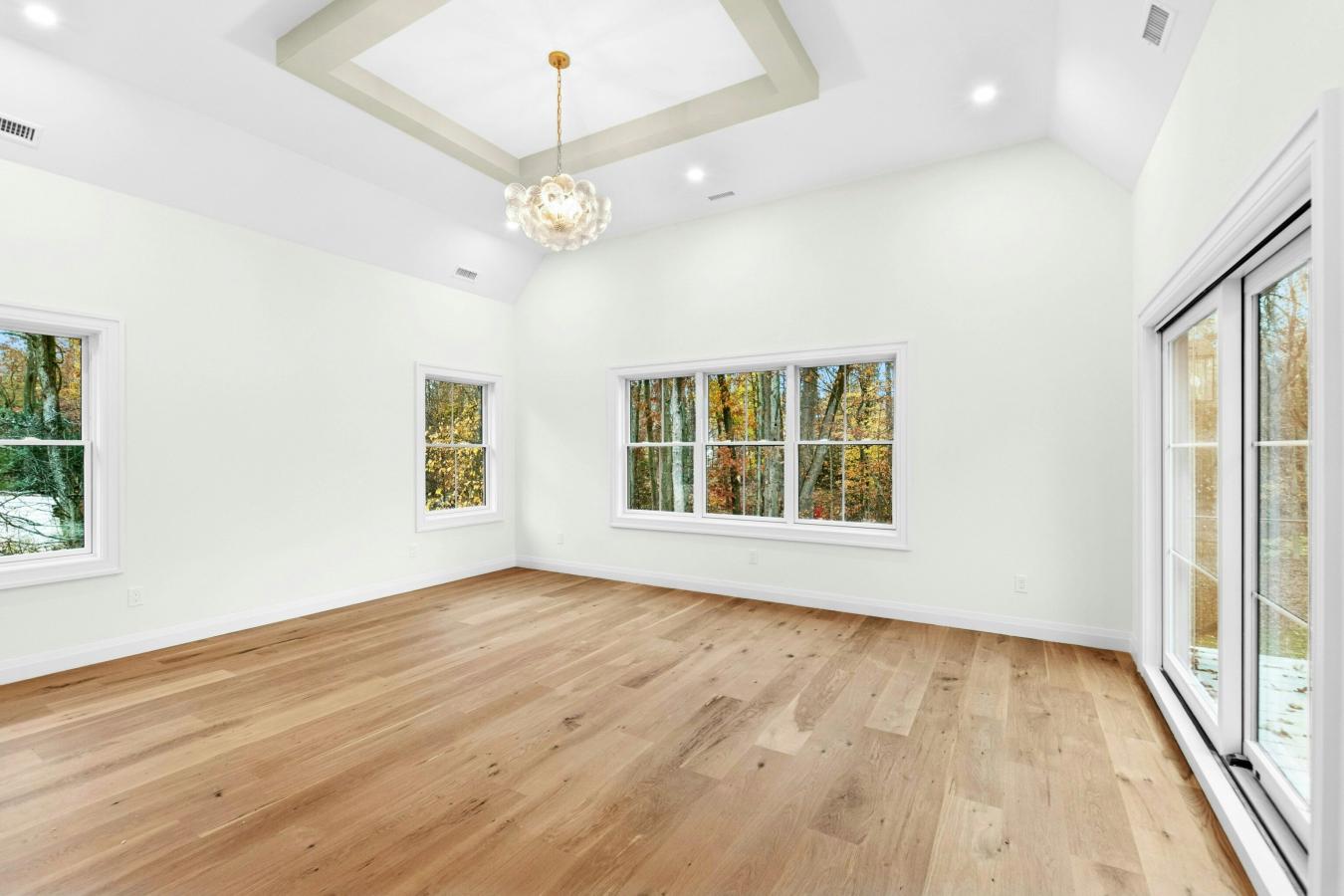 Darien, Connecticut, 06820, United States, 5 Bedrooms Bedrooms, ,6 BathroomsBathrooms,Residential,For Sale,1988772