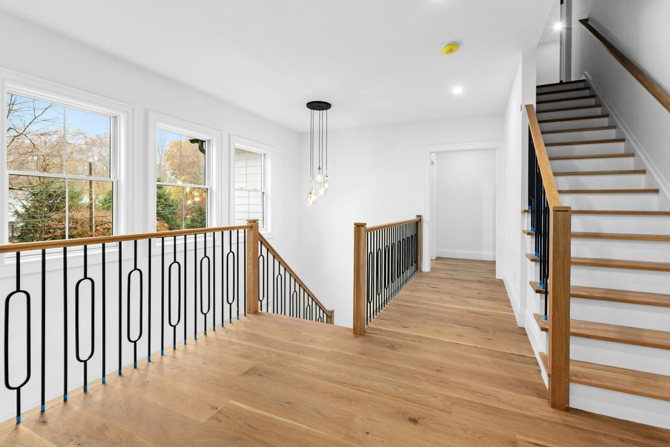 Darien, Connecticut, 06820, United States, 5 Bedrooms Bedrooms, ,6 BathroomsBathrooms,Residential,For Sale,1988772