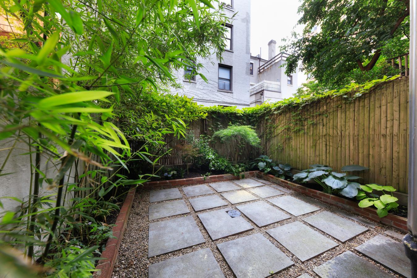 New York, New York, 10023, United States, 8 Bedrooms Bedrooms, ,9 BathroomsBathrooms,Residential,For Sale,1988771