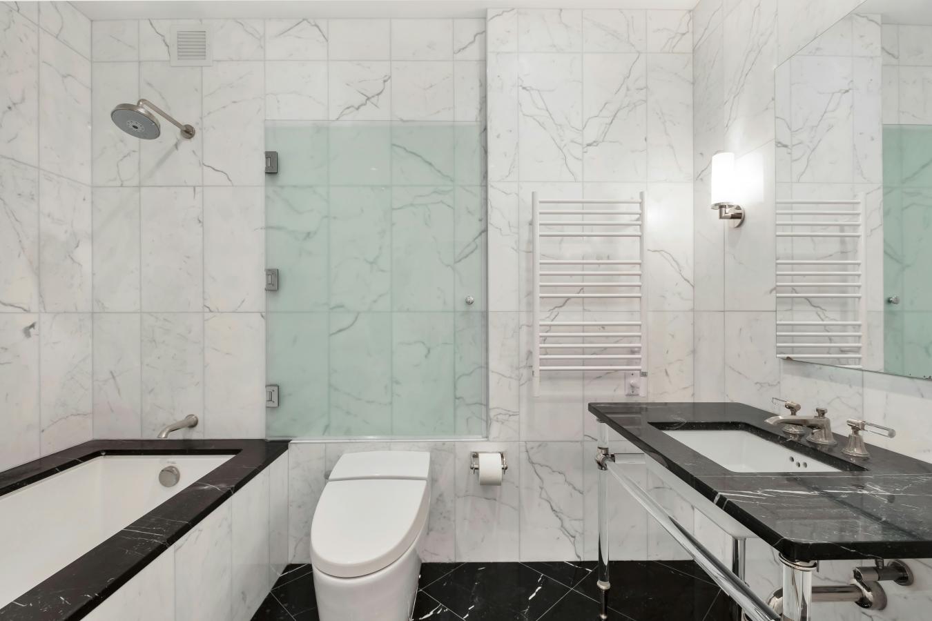 Tribeca, New York, 10013, United States, 3 Bedrooms Bedrooms, ,2 BathroomsBathrooms,Residential,For Sale,1988769