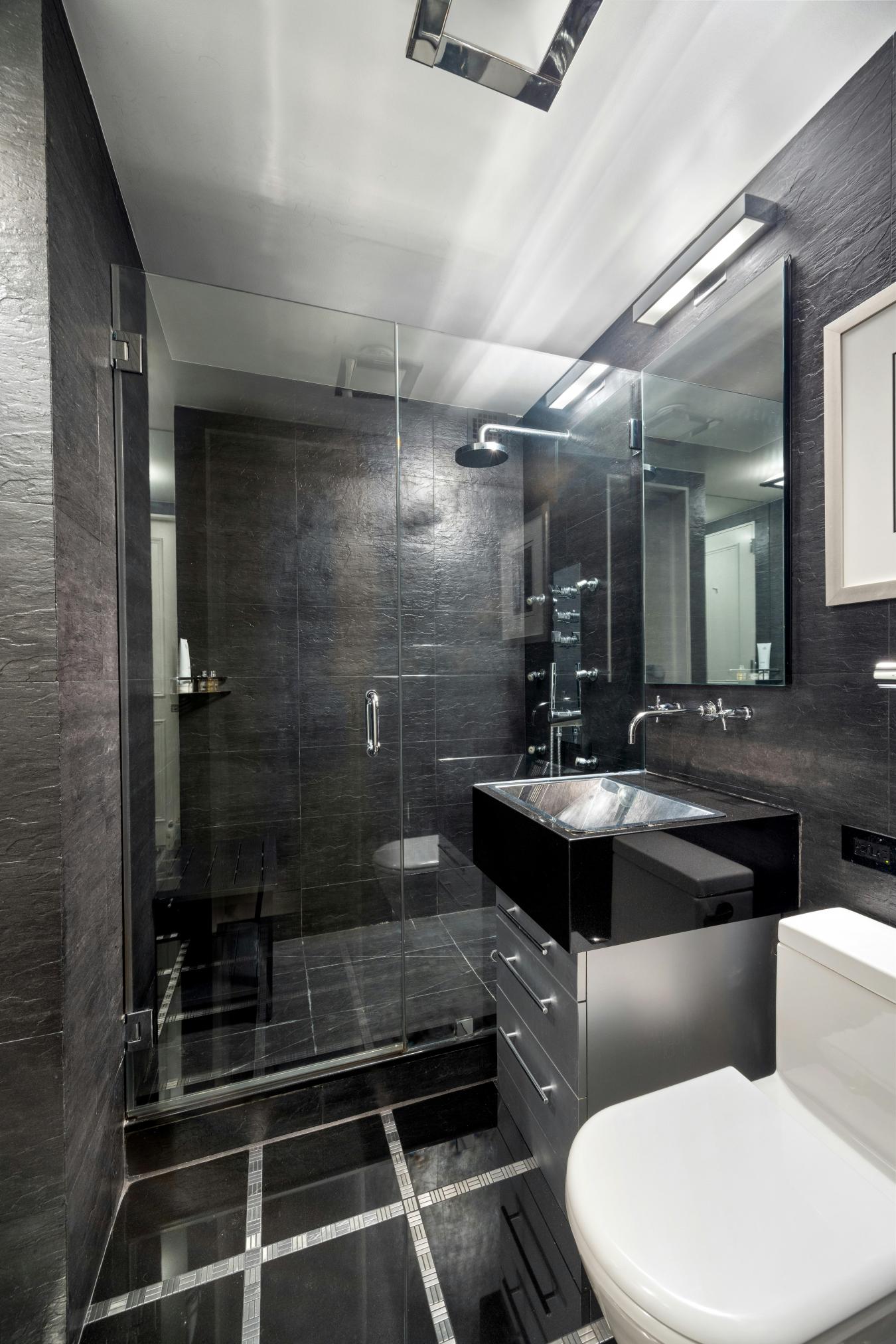 New York, New York, 10028, United States, 2 Bedrooms Bedrooms, ,2 BathroomsBathrooms,Residential,For Sale,2012803