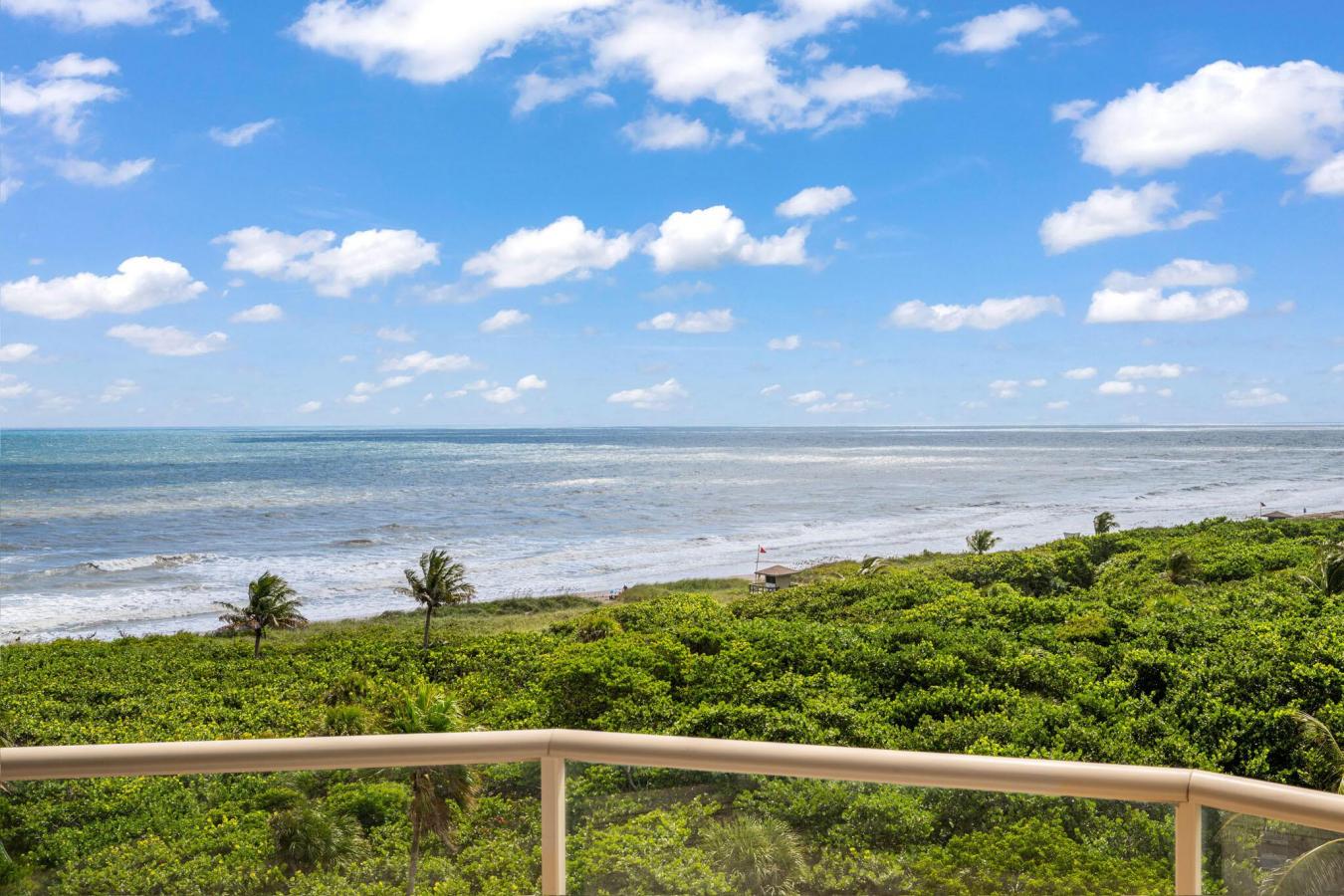 Singer Island, Florida, 33404, United States, 3 Bedrooms Bedrooms, ,3 BathroomsBathrooms,Residential,For Sale,1988767