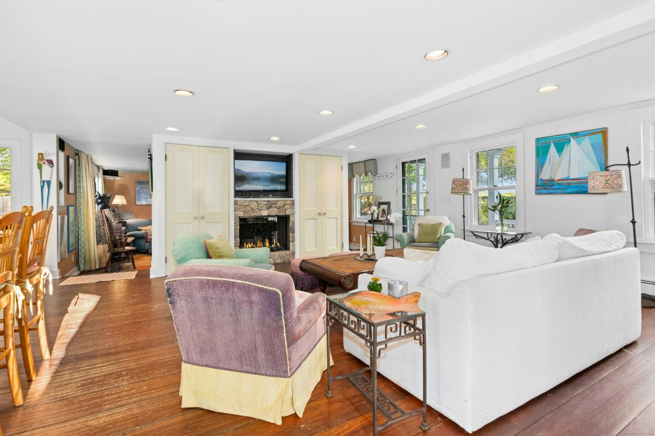 Darien, Connecticut, 06820, United States, 4 Bedrooms Bedrooms, ,3 BathroomsBathrooms,Residential,For Sale,1988765