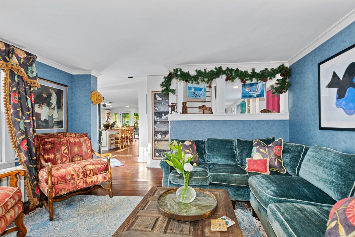 Darien, Connecticut, 06820, United States, 4 Bedrooms Bedrooms, ,3 BathroomsBathrooms,Residential,For Sale,1988765