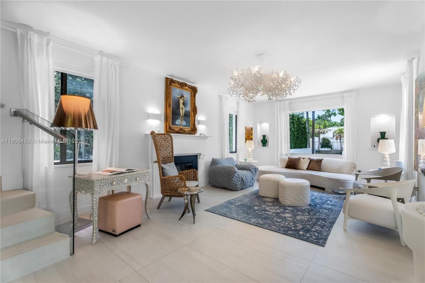 Miami Beach, Florida, 33140, United States, 4 Bedrooms Bedrooms, ,3 BathroomsBathrooms,Residential,For Sale,1988912