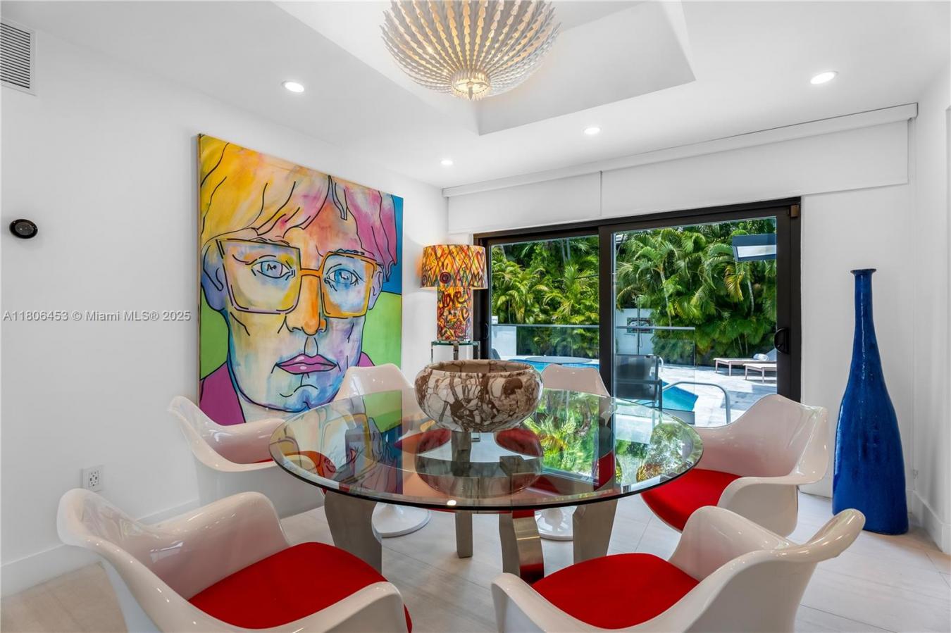 Miami Beach, Florida, 33140, United States, 4 Bedrooms Bedrooms, ,3 BathroomsBathrooms,Residential,For Sale,1988912