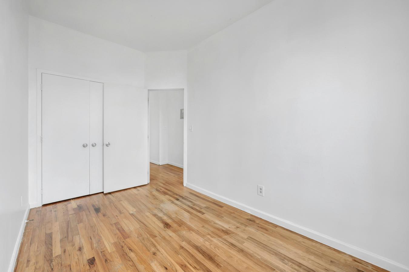 South Harlem, New York, 10027, United States, 9 Bedrooms Bedrooms, ,6 BathroomsBathrooms,Residential,For Sale,1988764