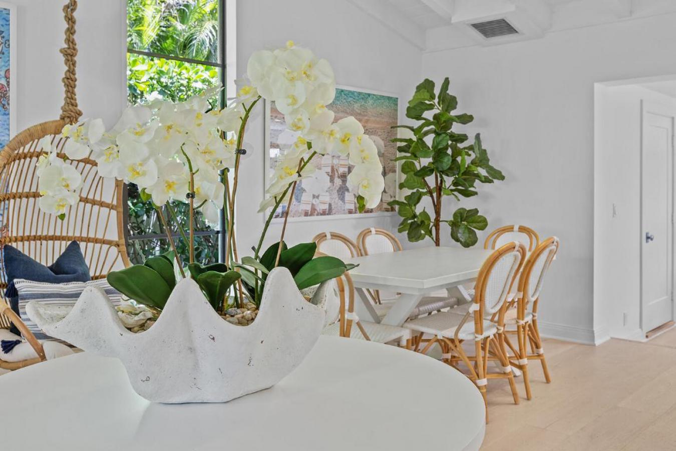 West Palm Beach, Florida, 33405, United States, 3 Bedrooms Bedrooms, ,3 BathroomsBathrooms,Residential,For Sale,1988761