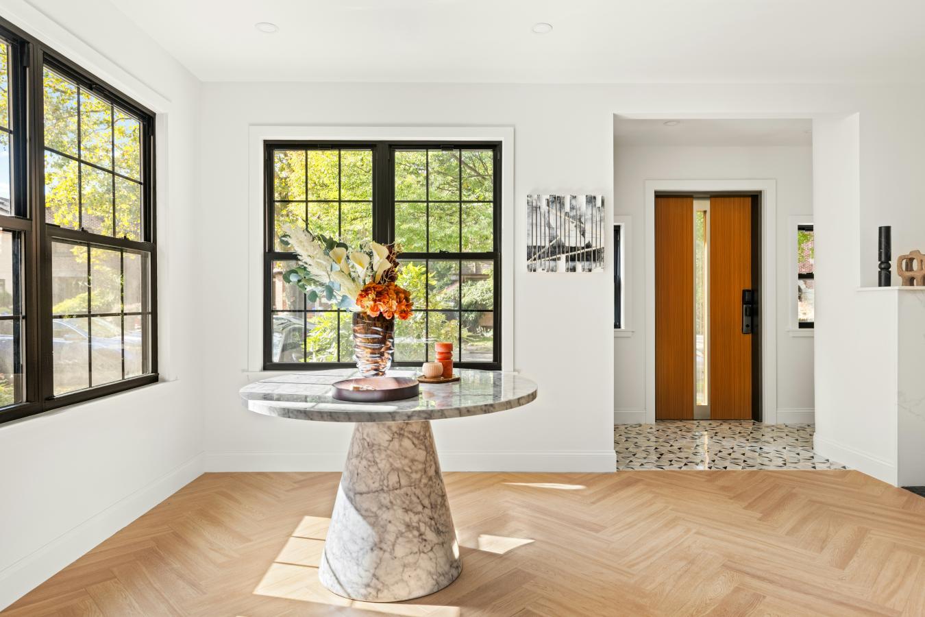 Jamaica Estates, New York, 00000, United States, 5 Bedrooms Bedrooms, ,3 BathroomsBathrooms,Residential,For Sale,1988658