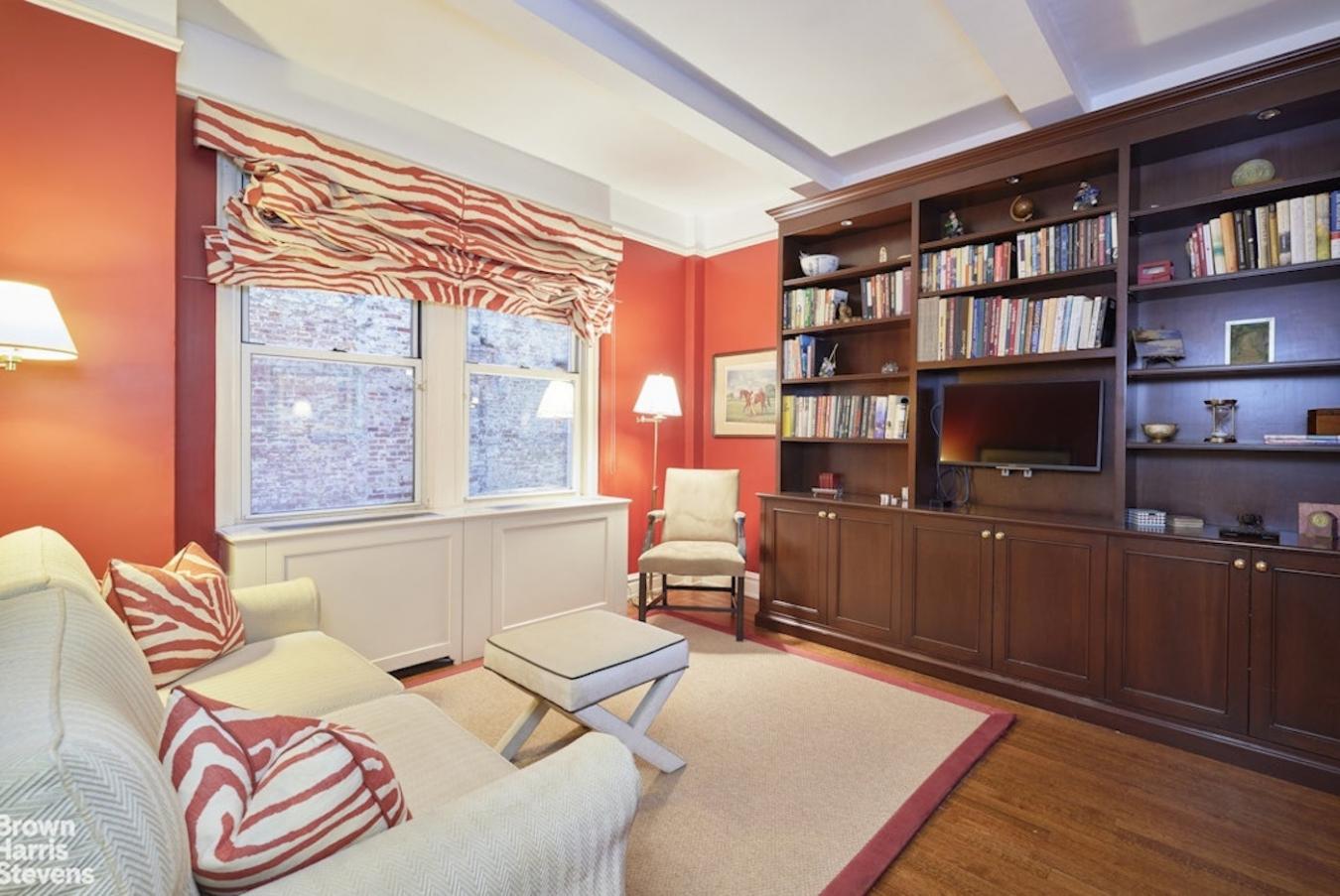 New York, New York, 10021, United States, 3 Bedrooms Bedrooms, ,3 BathroomsBathrooms,Residential,For Sale,1988657