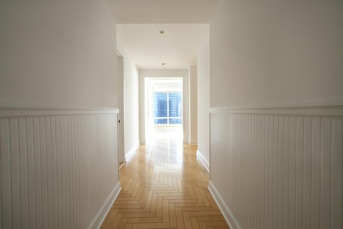 New York, New York, 10017, United States, 2 Bedrooms Bedrooms, ,2 BathroomsBathrooms,Residential,For Sale,1988656