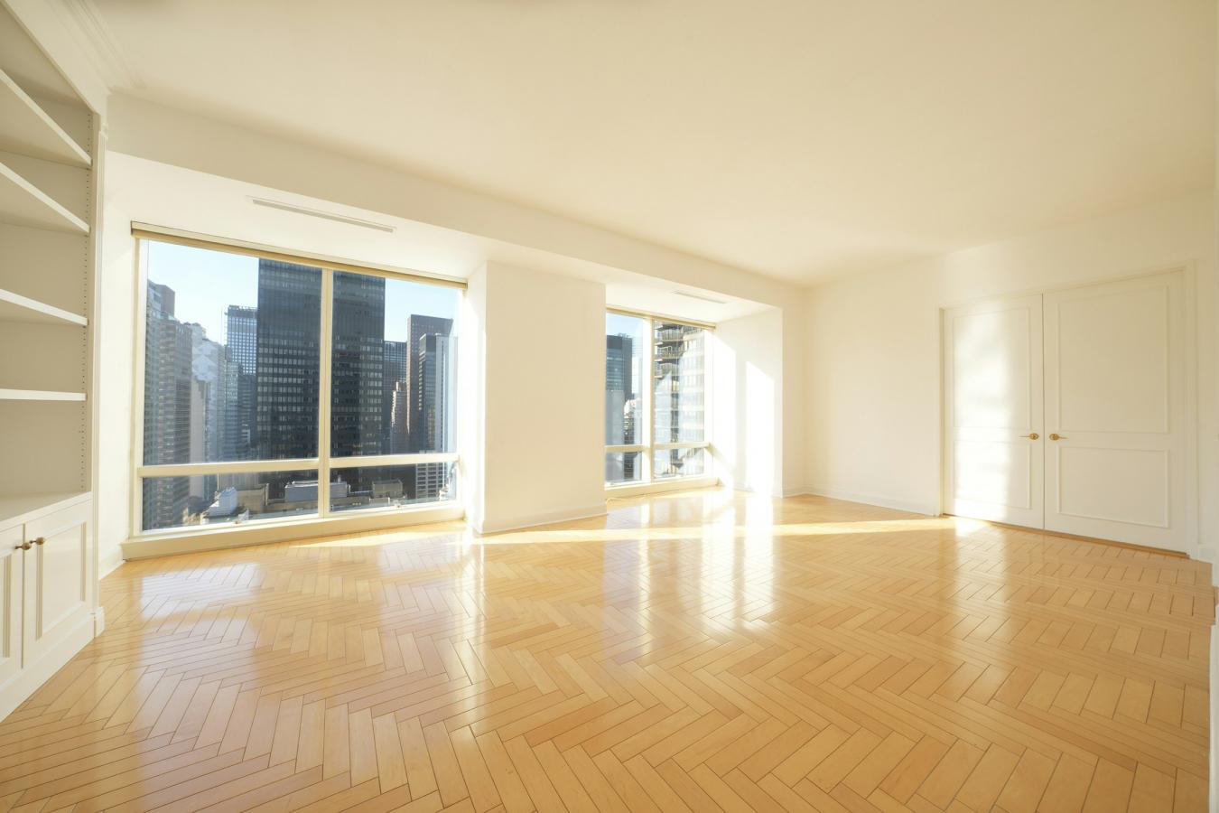 New York, New York, 10017, United States, 2 Bedrooms Bedrooms, ,2 BathroomsBathrooms,Residential,For Sale,1988656