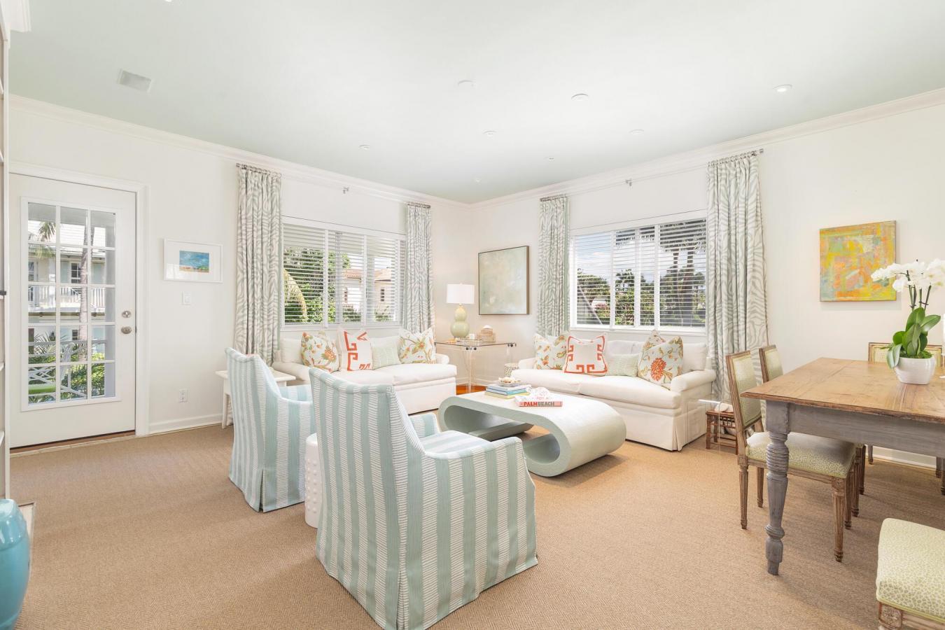 Palm Beach, Florida, 33480, United States, 2 Bedrooms Bedrooms, ,2 BathroomsBathrooms,Residential,For Sale,1988654