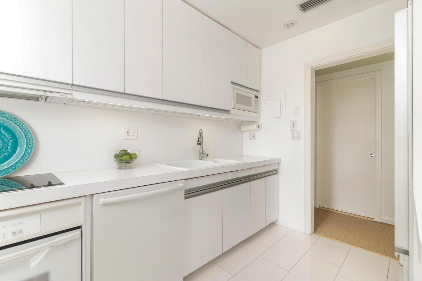 Palm Beach, Florida, 33480, United States, 2 Bedrooms Bedrooms, ,2 BathroomsBathrooms,Residential,For Sale,1988654