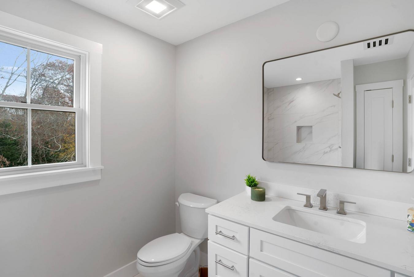 Hampton Bays, New York, 11946, United States, 4 Bedrooms Bedrooms, ,2 BathroomsBathrooms,Residential,For Sale,1988649