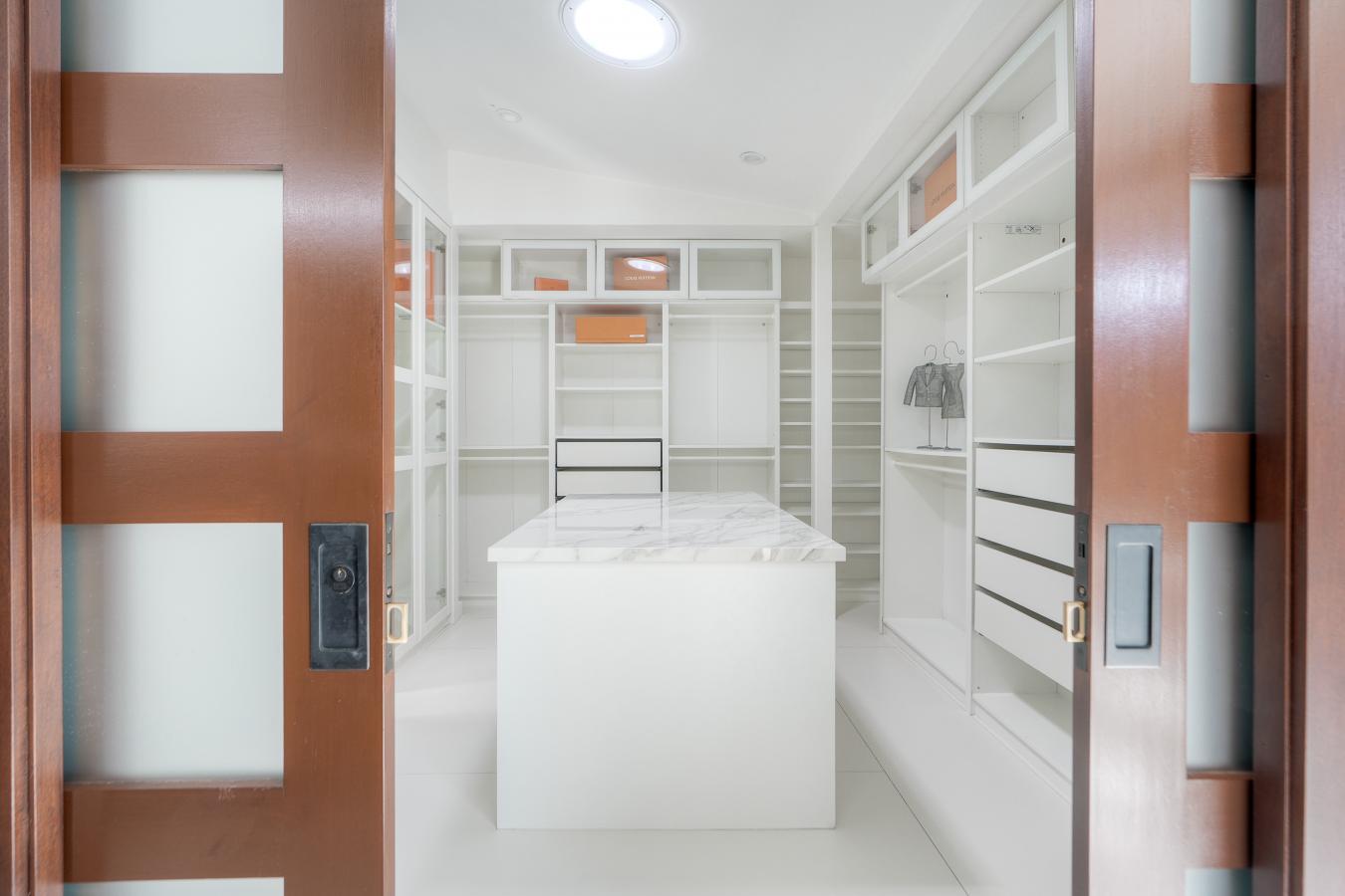 Dana Point, Orange, 92629, United States, 3 Bedrooms Bedrooms, ,2 BathroomsBathrooms,Residential,For Sale,1988648