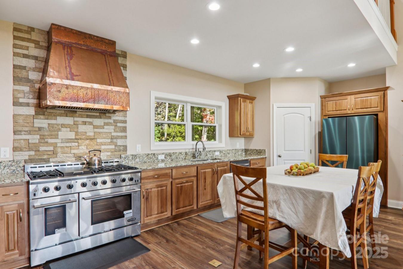 Hendersonville, Henderson, 28792, United States, 4 Bedrooms Bedrooms, ,3 BathroomsBathrooms,Residential,For Sale,1988908