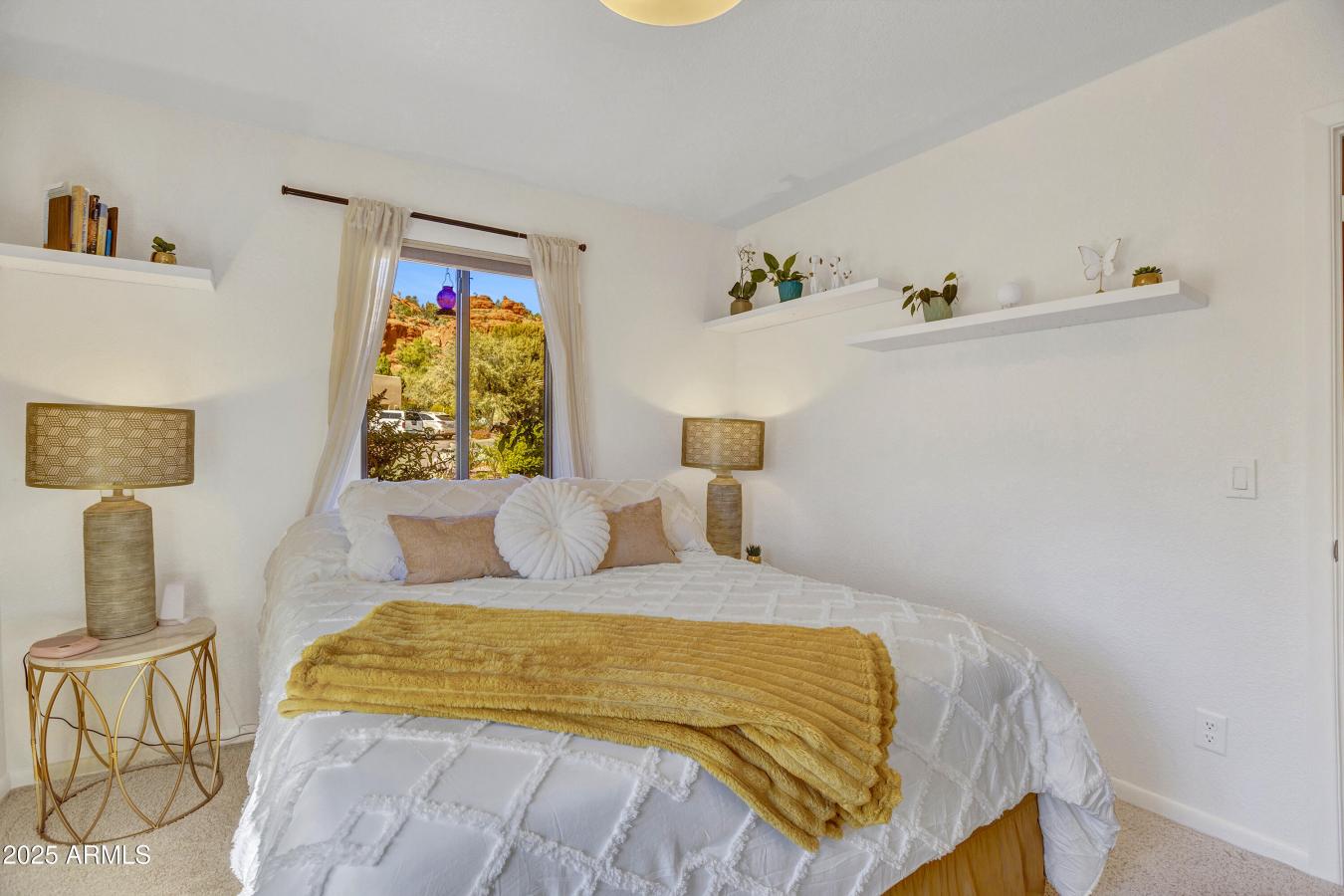 Sedona, Yavapai, 86351, United States, 4 Bedrooms Bedrooms, ,2 BathroomsBathrooms,Residential,For Sale,1988906