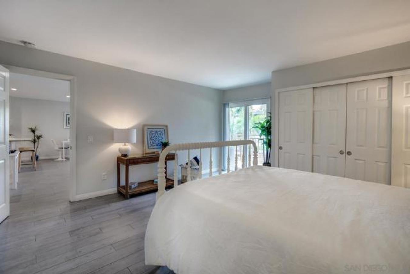 La Jolla, San Diego, 92037, United States, 2 Bedrooms Bedrooms, ,4 BathroomsBathrooms,Residential,For Sale,1988905