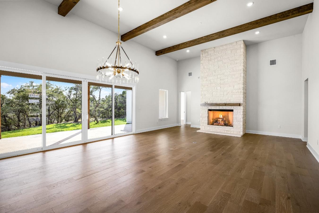 Lago Vista, Travis, 78645, United States, 5 Bedrooms Bedrooms, ,5 BathroomsBathrooms,Residential,For Sale,1988903