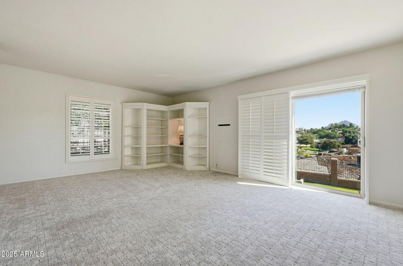 Phoenix, Maricopa, 85016, United States, 6 Bedrooms Bedrooms, ,5 BathroomsBathrooms,Residential,For Sale,1989997