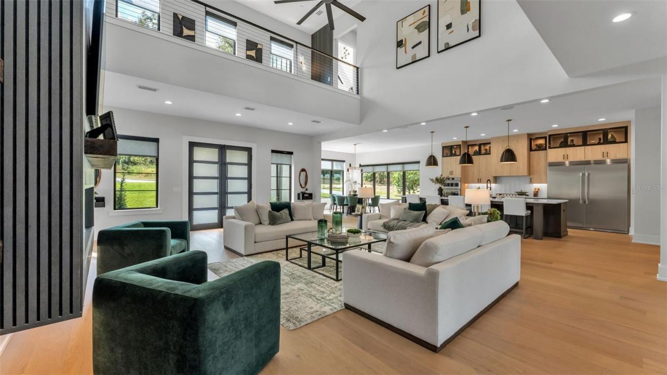 LAKELAND, Polk, 33812, United States, 5 Bedrooms Bedrooms, ,4 BathroomsBathrooms,Residential,For Sale,1989995