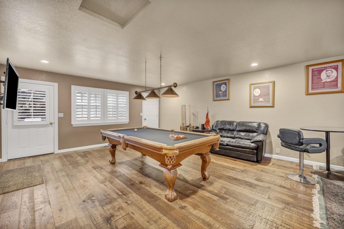 Gardnerville, Douglas, 89410, United States, 6 Bedrooms Bedrooms, ,4 BathroomsBathrooms,Residential,For Sale,1989993